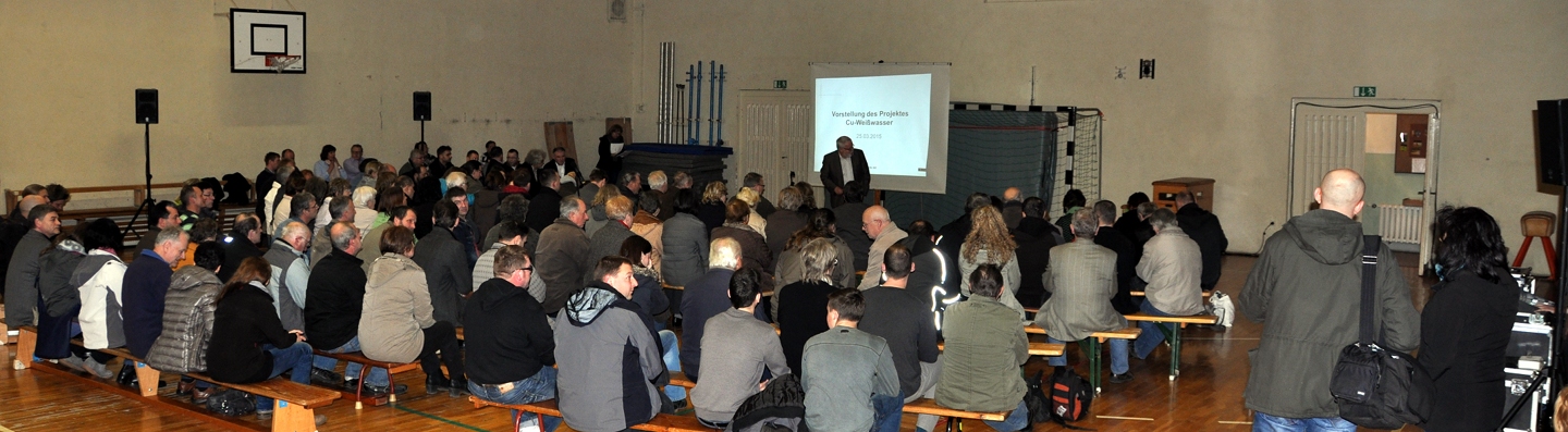Etwa 100 Menschen aus der Gemeinde Neißeaue besuchten die Info-Veranstaltung von KGHM und OBA in Zodel.